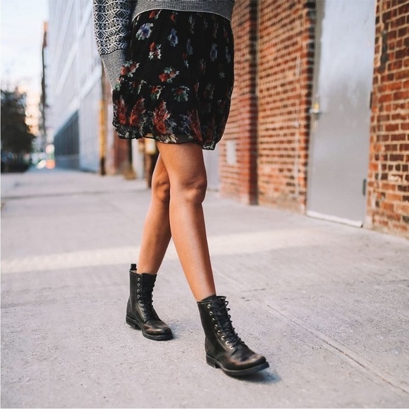 $389 Frye Veronica Combat Lace Up Grey Suede Soft Leather Comfy Moto Ankle Boot - Picture 4 of 16